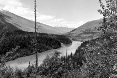 ThenE-BCAR-i-21418hr-Columbia_River_20_miles_N_Revelstoke-960x600