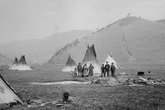 BMOR_X83-13-472-Then2-_Tipis_Missoula_960by640