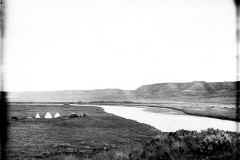 ThenE-NAC-a050748-Milk_River_at_Pakowki_Coulee-960by720