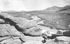 Then1870E-USGS-jwh00284-Independence Rock-960x600