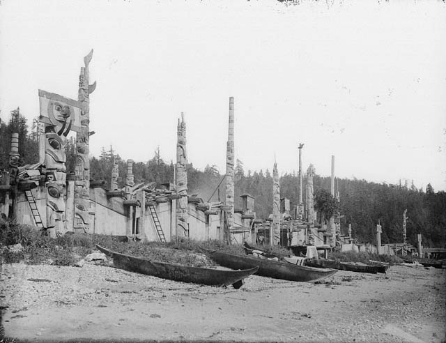 Totemic figures, Old Massett, Haida Gwaii, formerly known as Queen